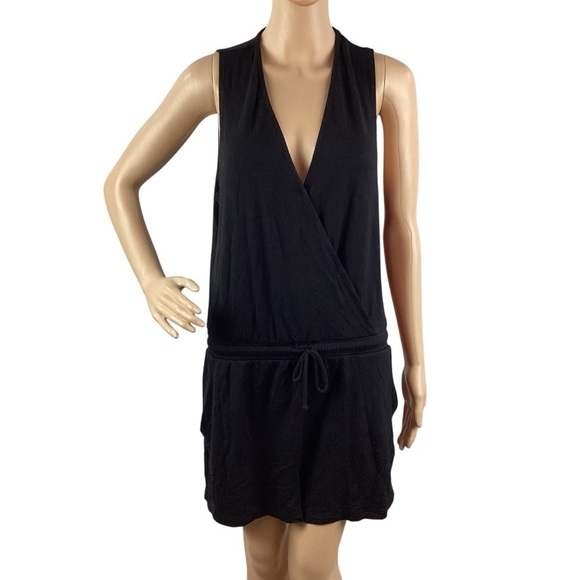 Beyond Yoga Easy Gather Romper Size M Black - Picture 1 of 7